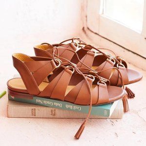 Sezane Low Irene Sandal in Camel Leather